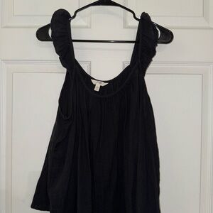 Terra & Sky Black Ruffled Tank Top